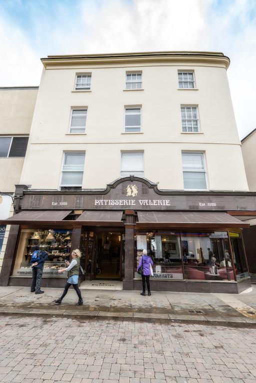 The Famous Apartments By Servicedlets Cheltenham Exterior photo